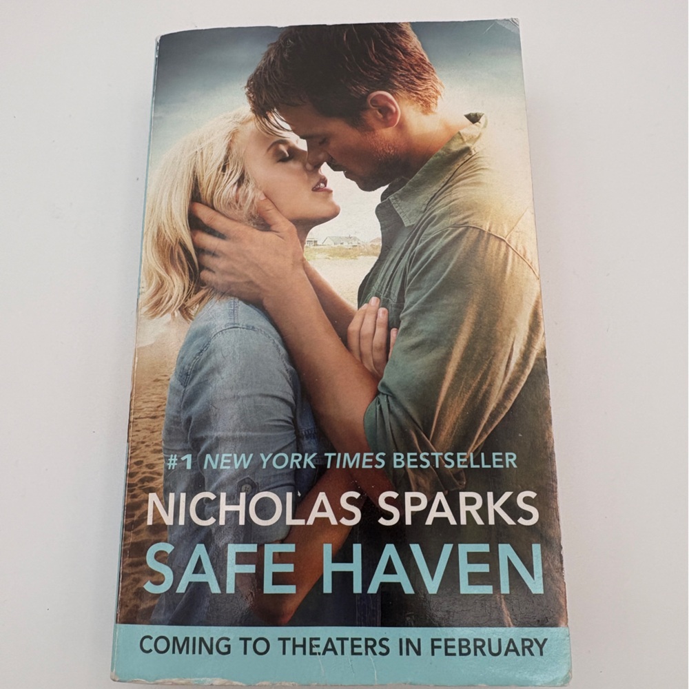 4 books for $16 - SAFE HAVEN by Nicholas Sparks